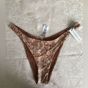 NWT Vitamin A '' Snake-Print Hipster Bikini Bottom SZ L